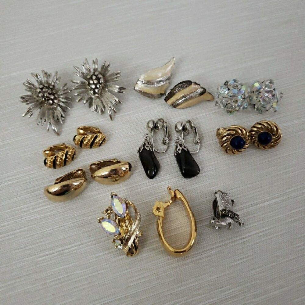 Vintage Clip On Earrings Trifari Avon Lisner Monet Gold & Silver Tone